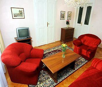 & Royal Standard 3* Praga