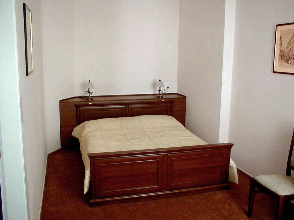 & Royal Standard Hotel Praga