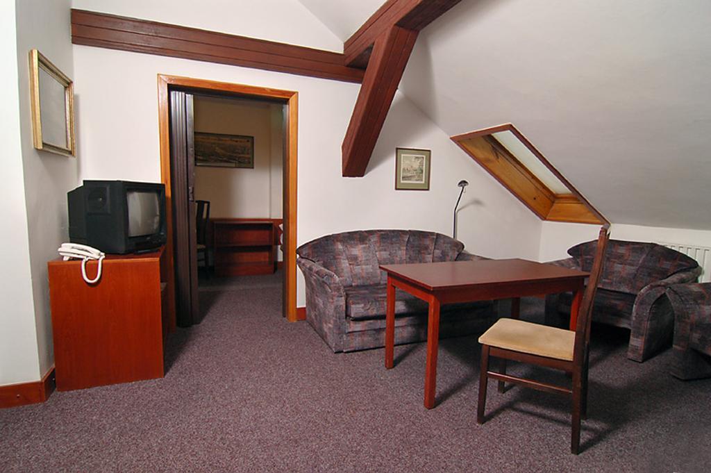 Hotel & Royal Standard 3*