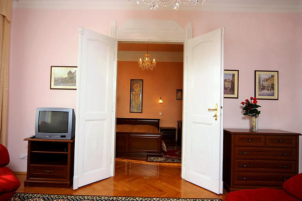 Hotel & Royal Standard Praga