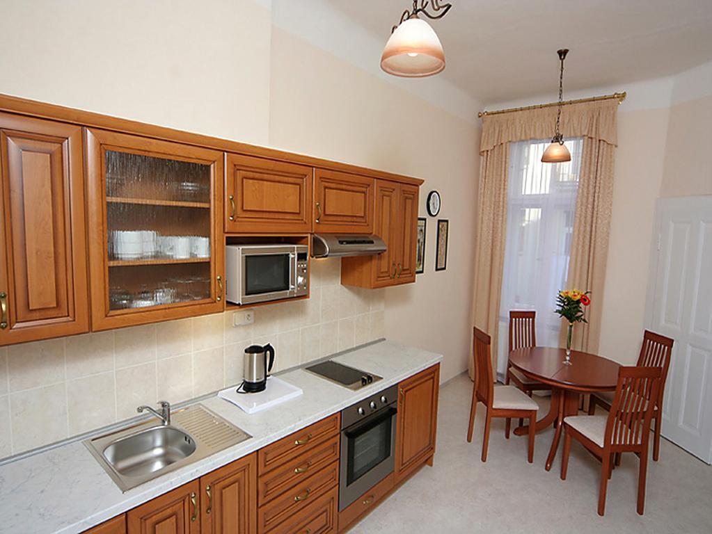 Hotel & Royal Standard 3*
